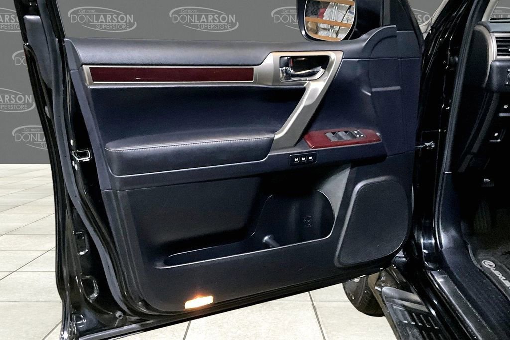 Used 2019 Lexus GX 460 Premium image 11