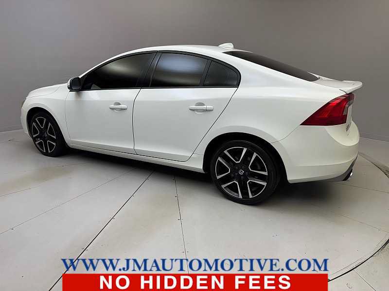 Used 2017 Volvo S60 T5 Dynamic AWD/4WD image 3