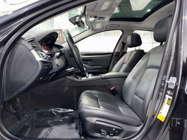 Used 2015 BMW 535i Sedan image 9