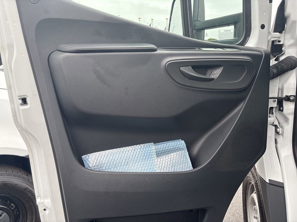 Used 2022 Mercedes-Benz Sprinter 3500 image 29