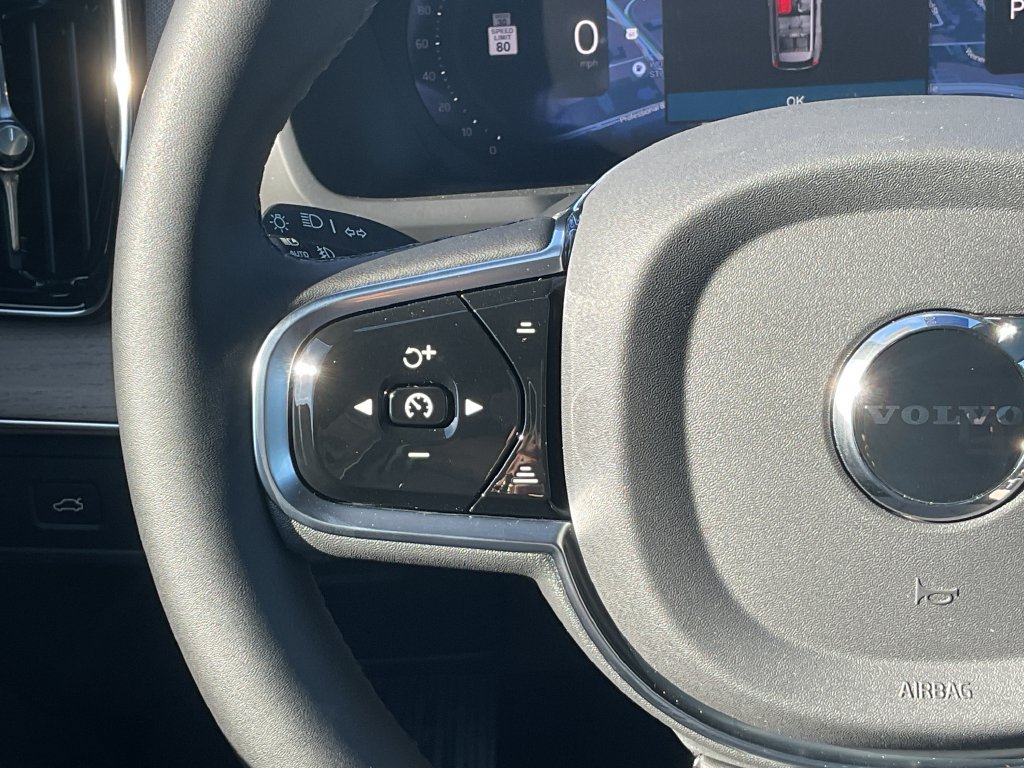 New 2027 Volvo XC90 B6 Plus AWD/4WD image 23