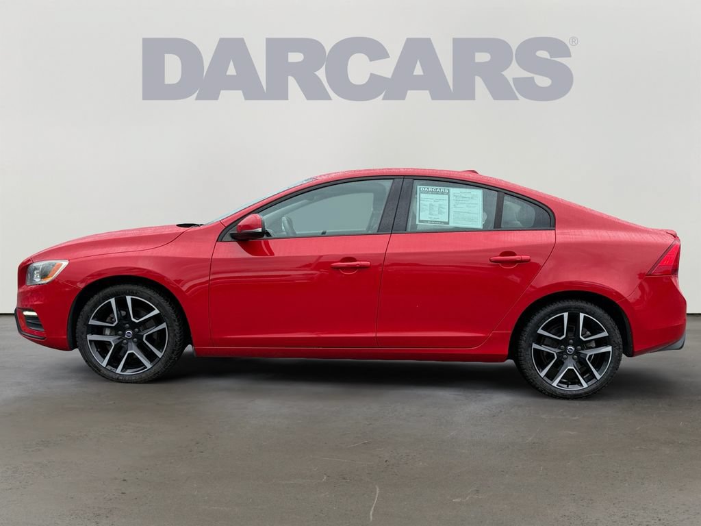 Used 2017 Volvo S60 T5 Dynamic w/ Vision Package AWD/4WD image 4