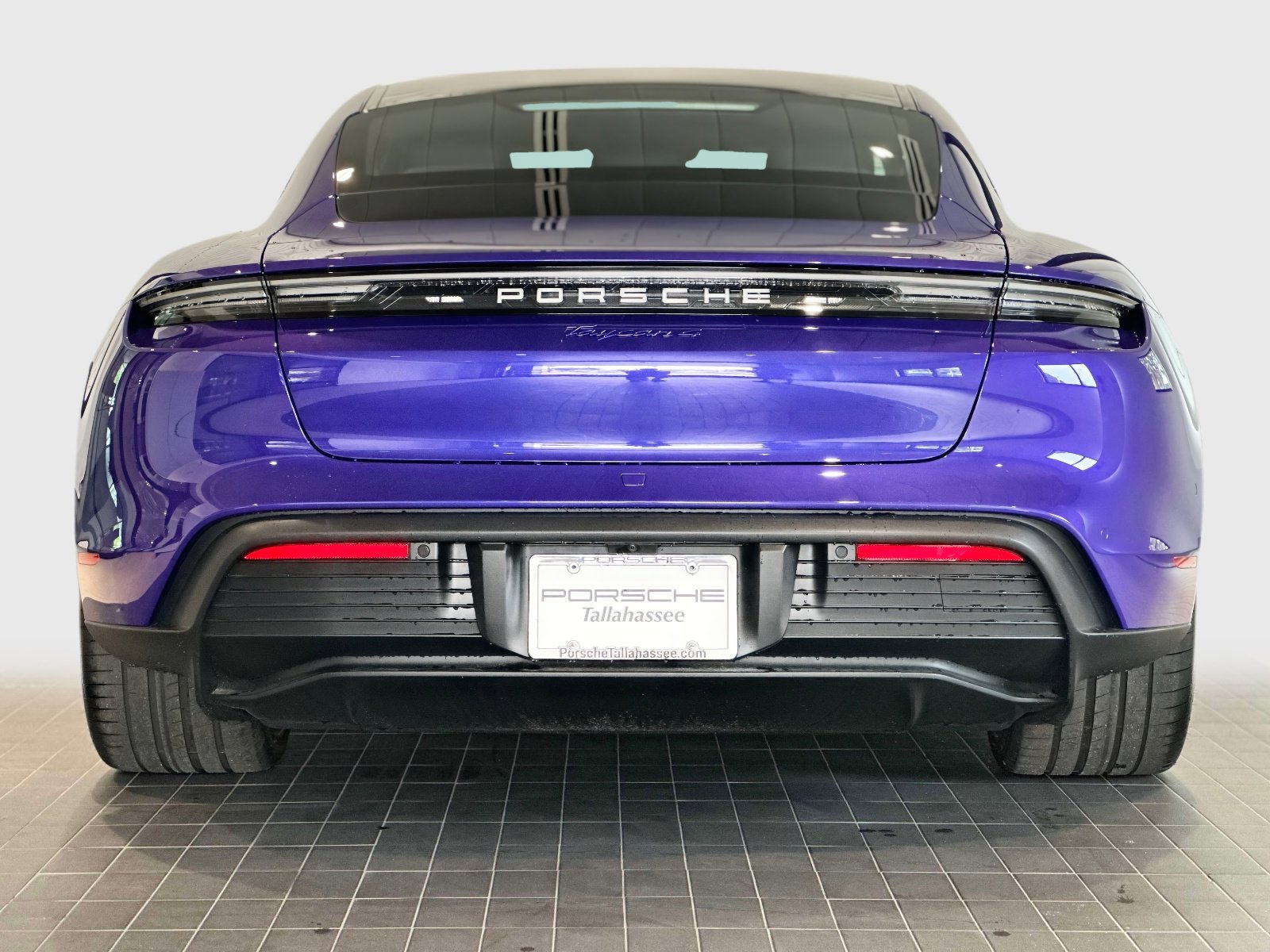 Certified 2025 Porsche Taycan image 6