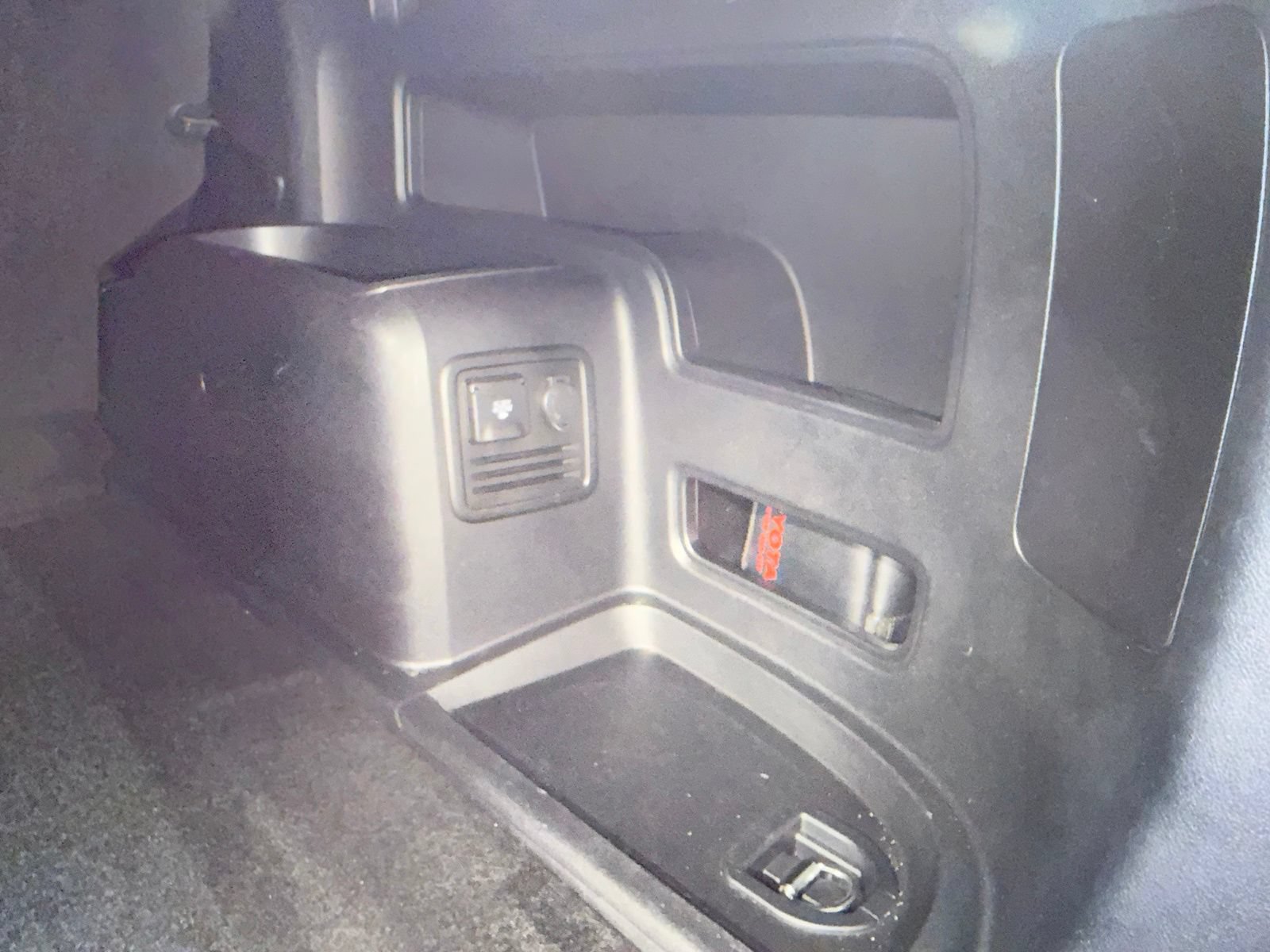 Used 2024 Toyota 4Runner SR5 AWD/4WD image 38