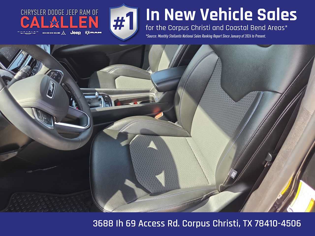 Used 2025 Jeep Compass Latitude w/ Sun & Sound Group AWD/4WD image 19