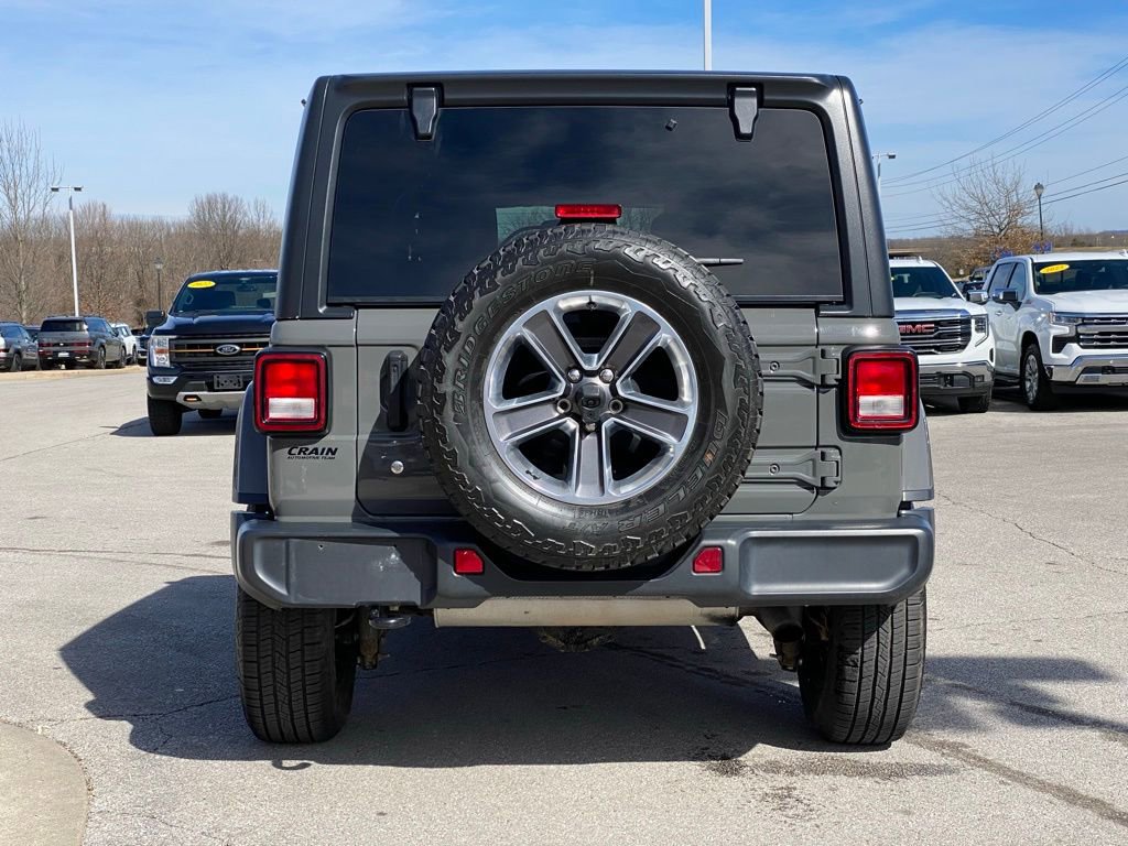 Used 2020 Jeep Wrangler Unlimited Sahara image 6