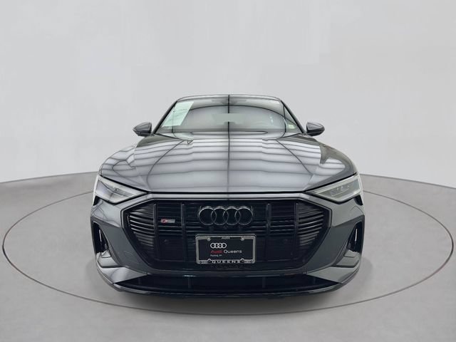 Used 2023 Audi e-tron Prestige w/ Prestige Package AWD/4WD image 5