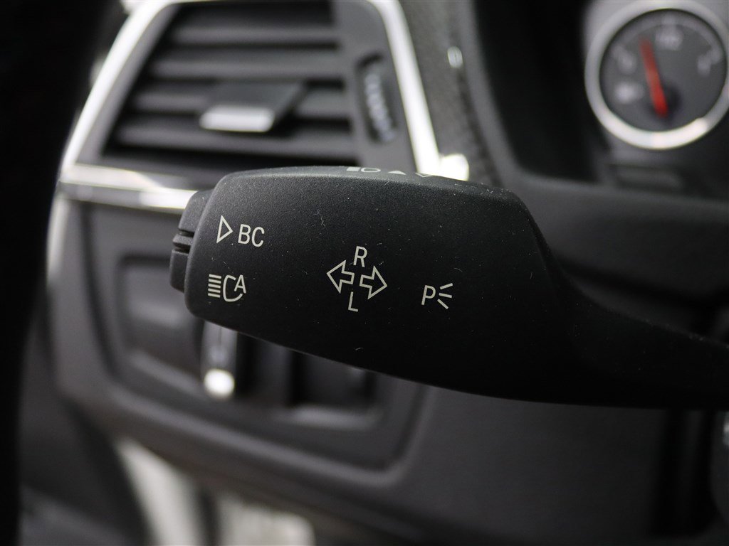 Used 2016 BMW M3 image 38