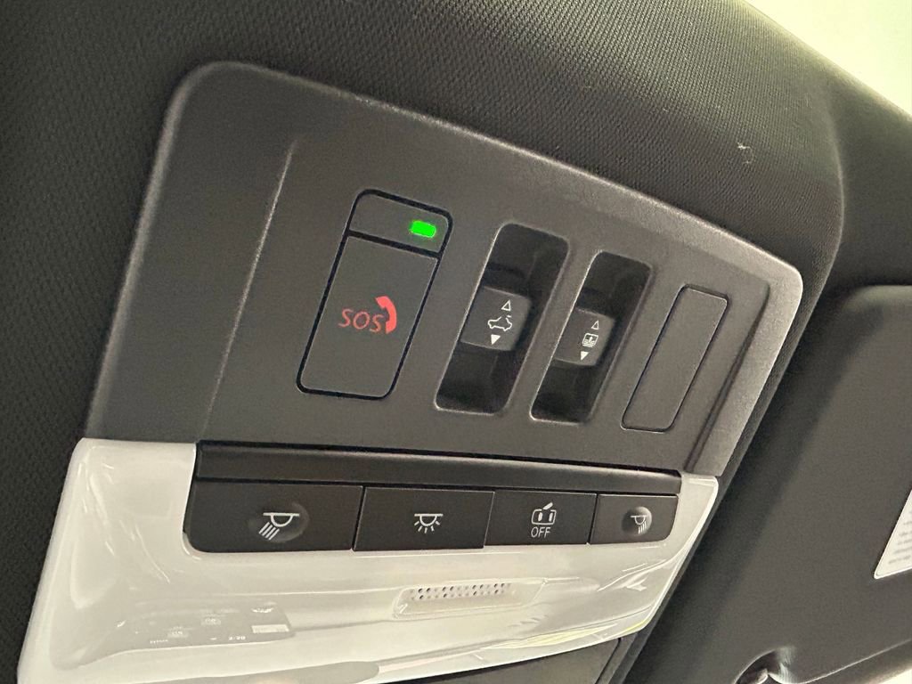 New 2025 Mitsubishi Outlander SEL Black Edition image 25