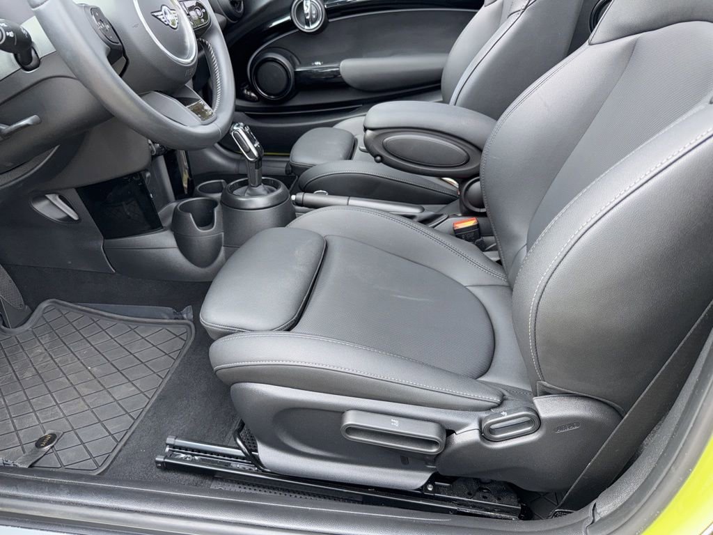 Used 2024 MINI Cooper S FWD image 25