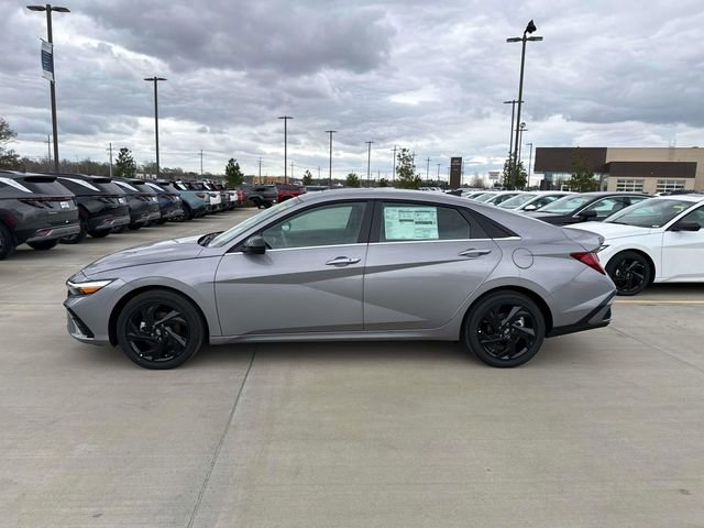 New 2026 Hyundai Elantra SEL Sport Premium FWD image 6