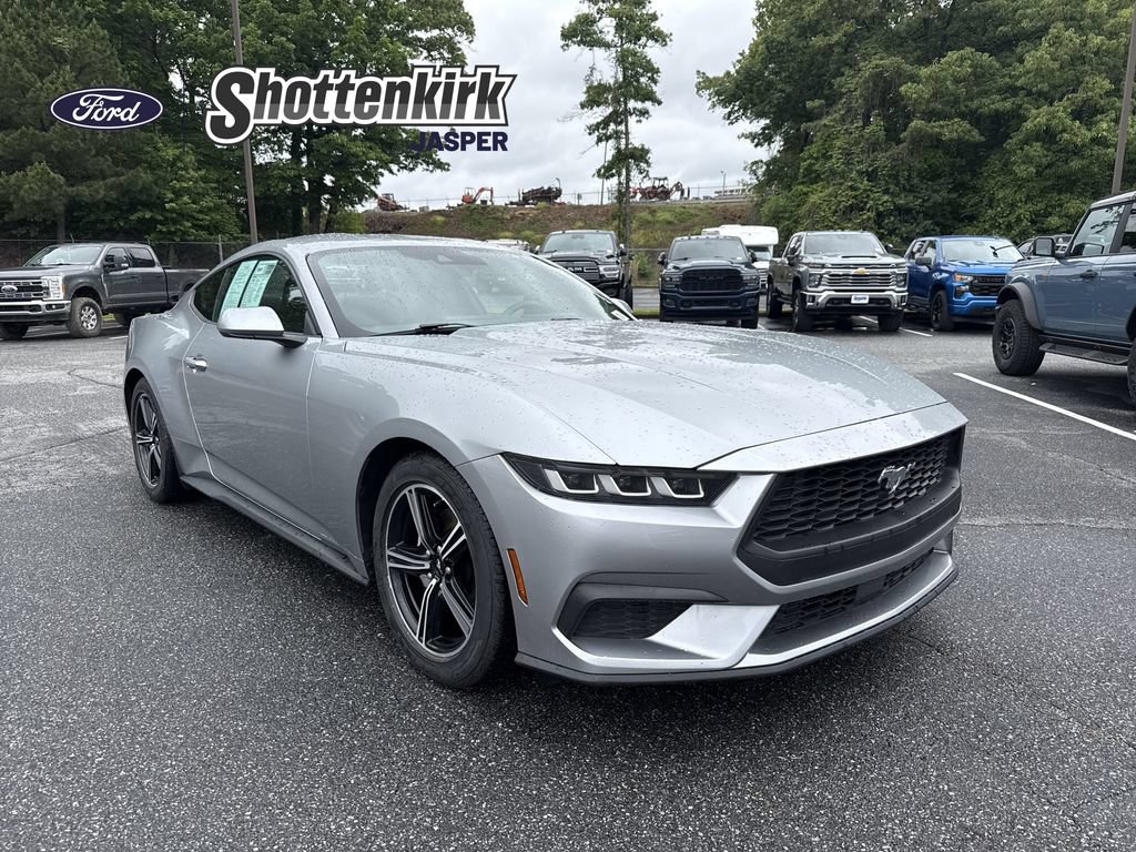 Used 2024 Ford Mustang Coupe RWD image 1