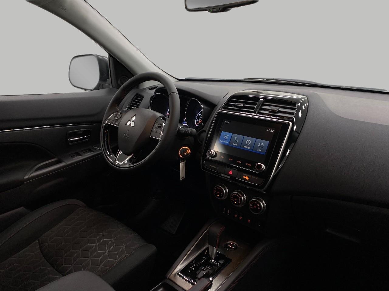 New 2026 Mitsubishi Outlander Sport LE AWD/4WD image 18