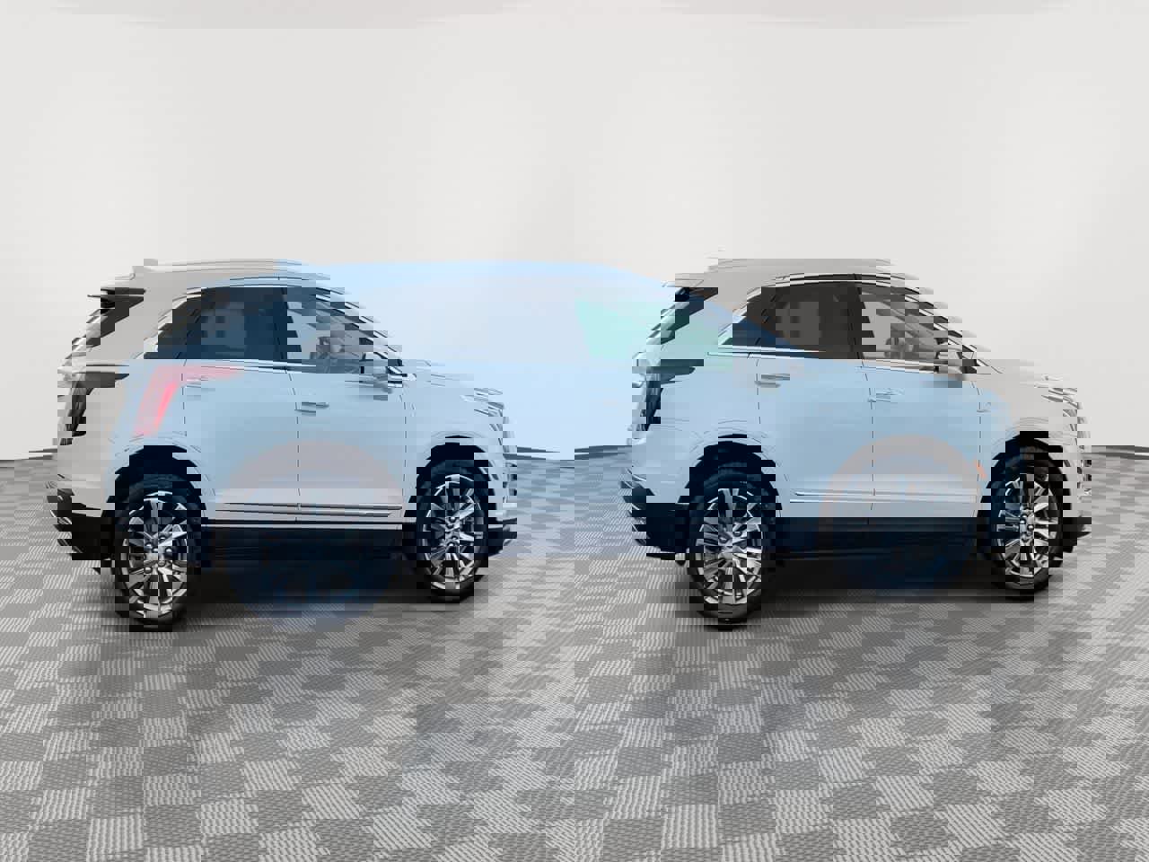 Certified 2023 Cadillac XT5 Premium Luxury w/ LPO, Floor Liner Package image 9