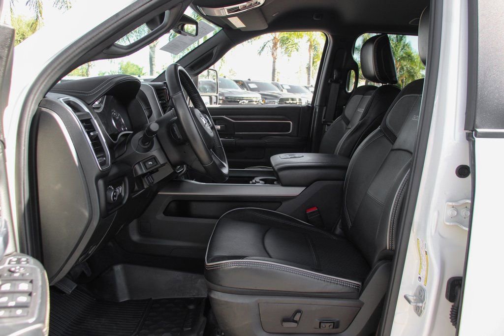 Used 2024 RAM 3500 Laramie w/ Night Edition AWD/4WD image 18