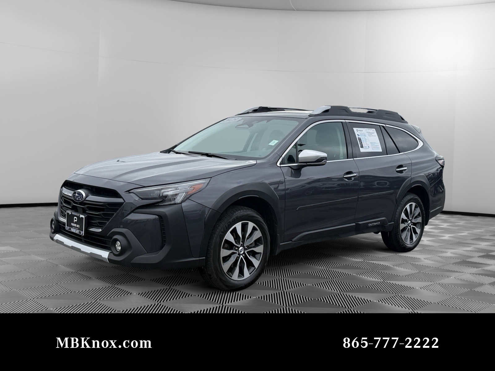 Used 2023 Subaru Outback Touring XT image 1