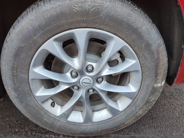 Used 2026 Chrysler Pacifica Select image 11