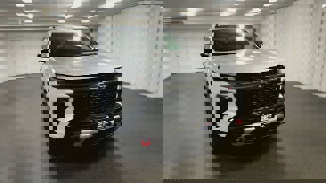 New 2026 Chevrolet Traverse Z71 w/ Driver Confidence Package image 3