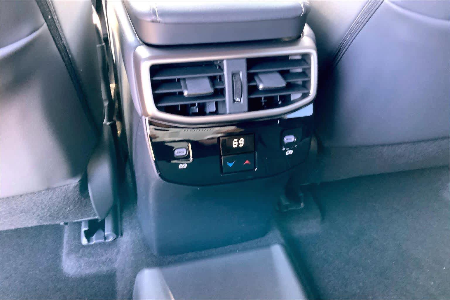 New 2026 Lexus RX 450h AWD image 19
