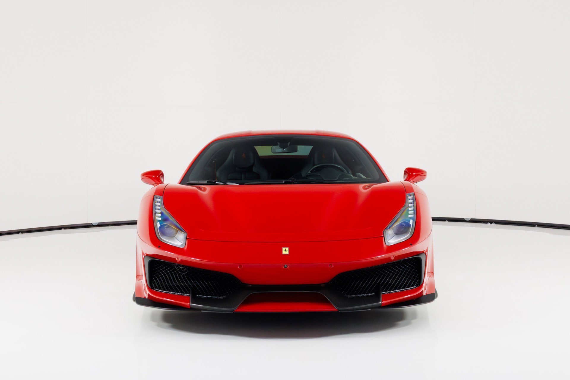 Used 2019 Ferrari 488 Pista image 8