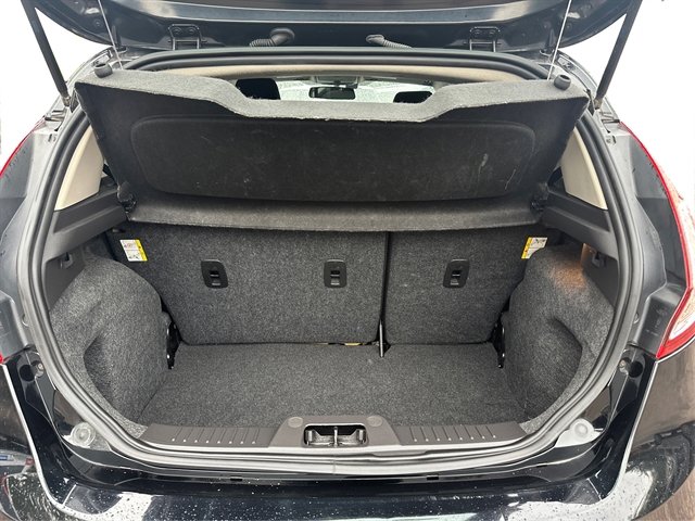 Used 2017 Ford Fiesta SE w/ Cold Weather Package image 12