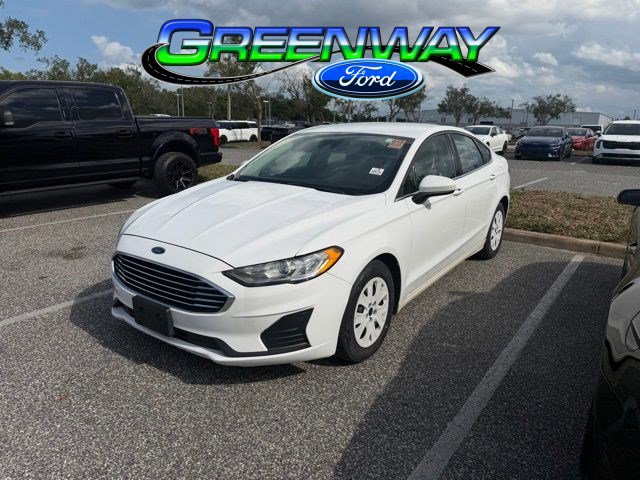 Used 2019 Ford Fusion S FWD image 1