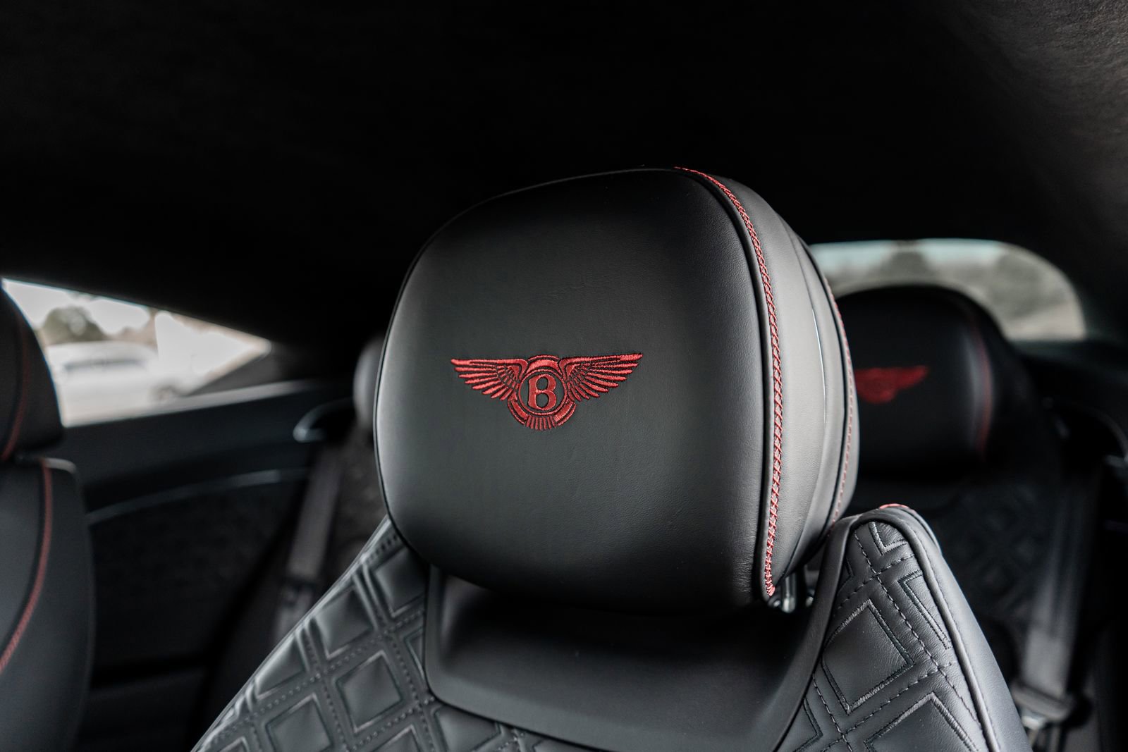 Used 2022 Bentley Continental GT image 28