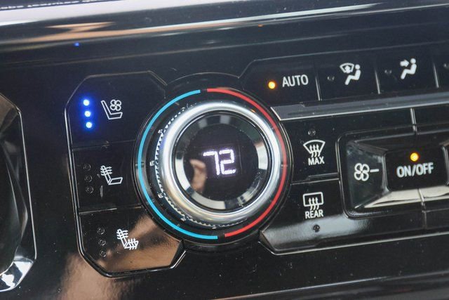 Used 2024 GMC Sierra 2500 AT4 w/ AT4 Premium Plus Package image 27