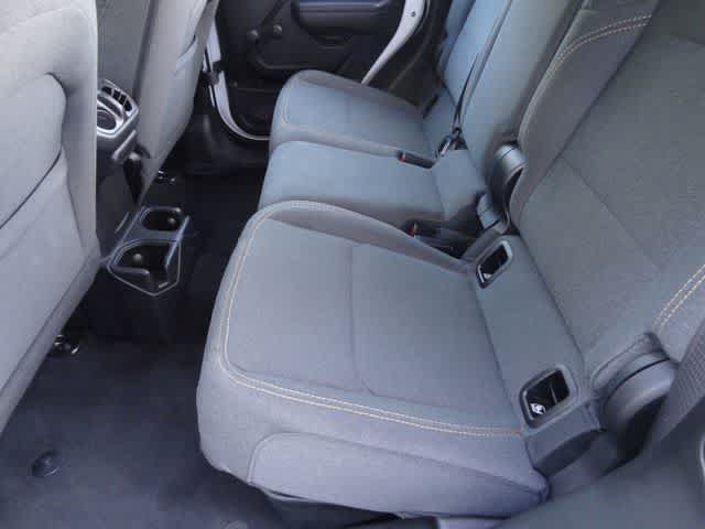 Used 2024 Jeep Gladiator Sport AWD/4WD image 7
