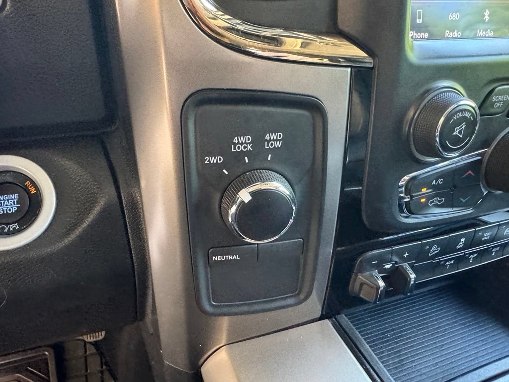 Used 2018 RAM 2500 Laramie w/ Sport Appearance Group AWD/4WD image 22