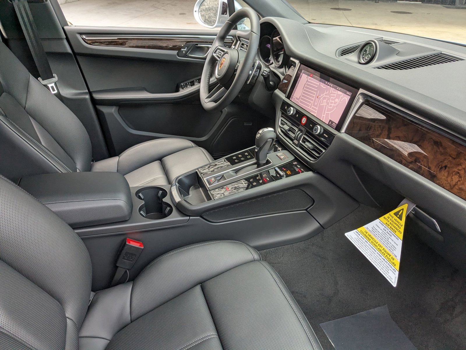 New 2026 Porsche Macan image 27