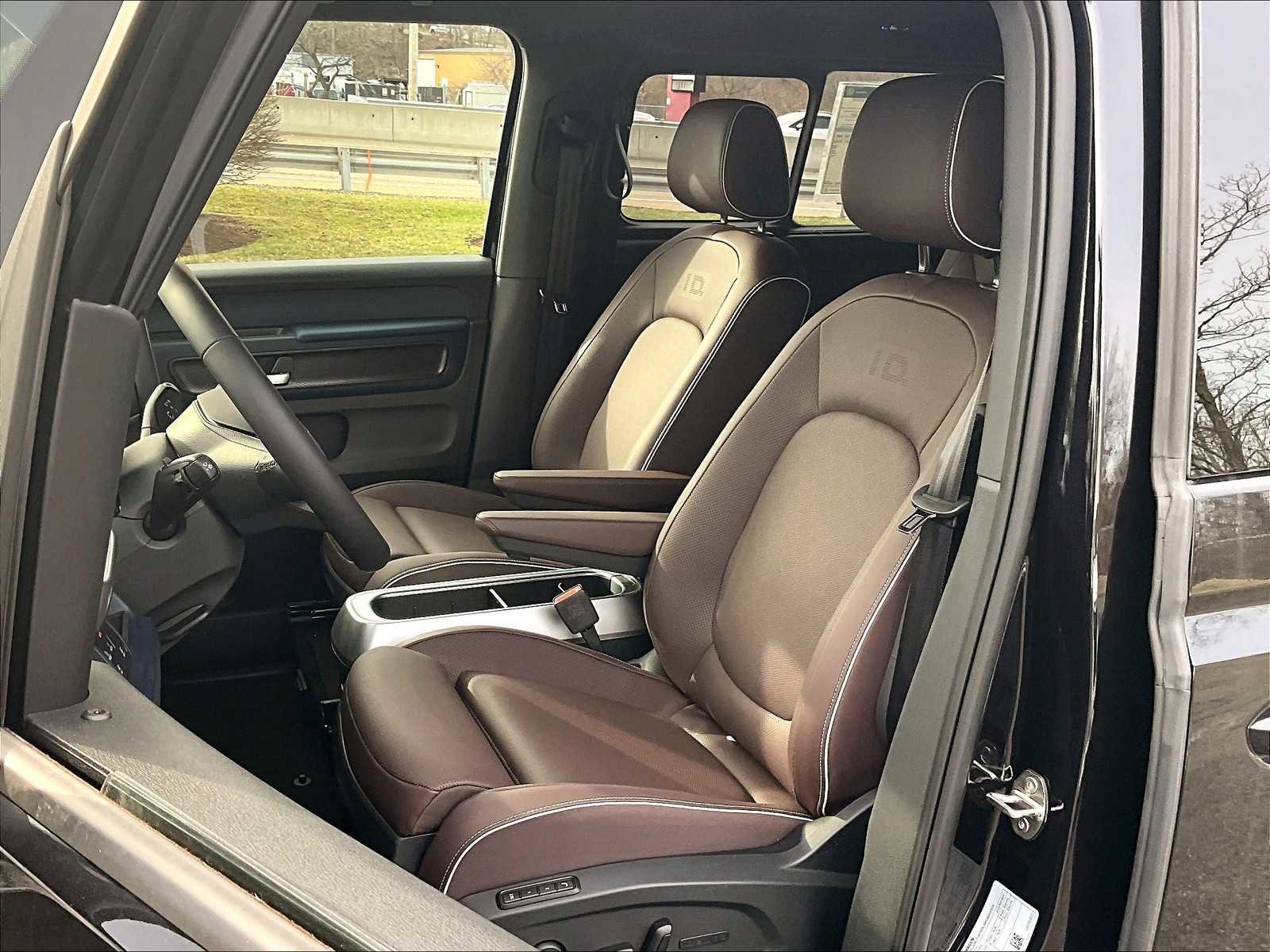 New 2025 Volkswagen ID. Buzz Pro S image 11