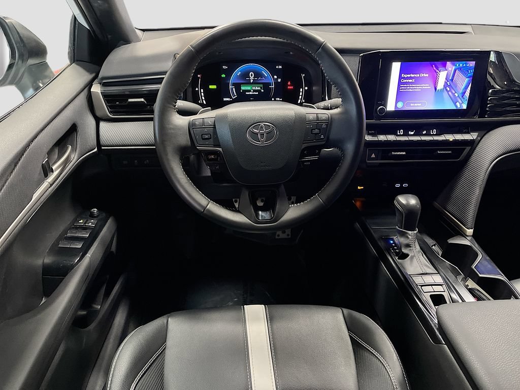 Used 2025 Toyota Camry SE FWD image 22