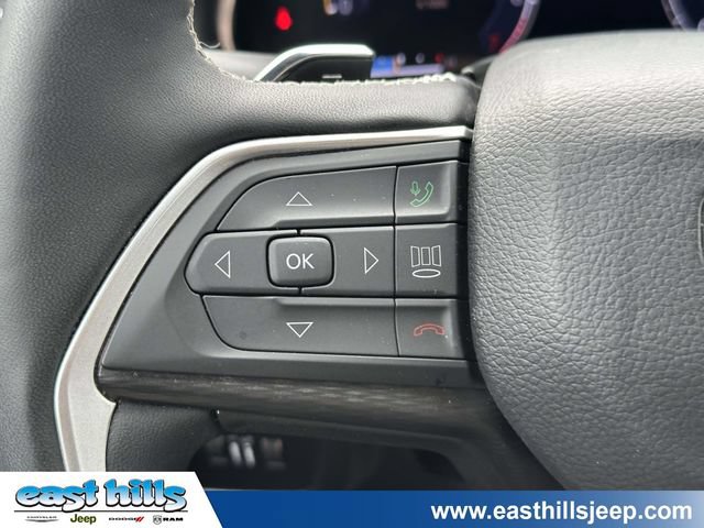 Certified 2025 Jeep Grand Cherokee Laredo X w/ Luxury Tech Group I AWD/4WD image 30