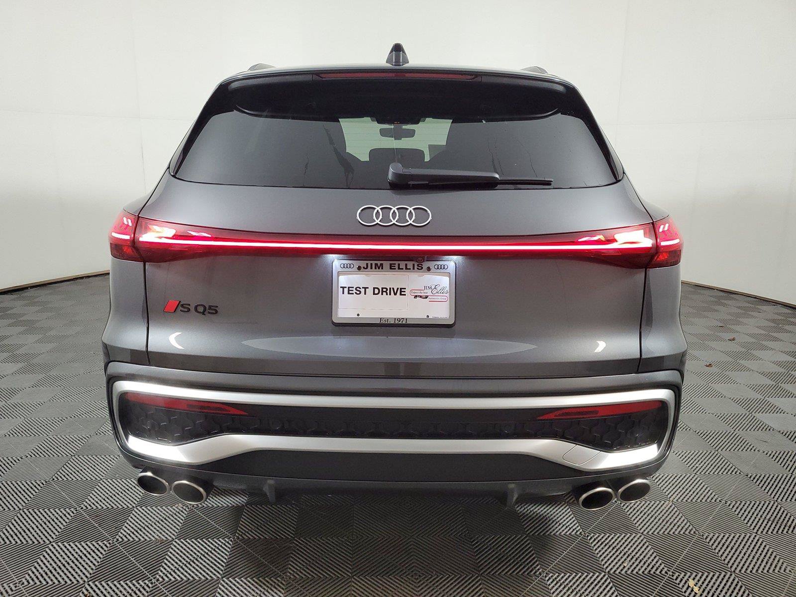 New 2026 Audi SQ5 Prestige AWD/4WD image 5