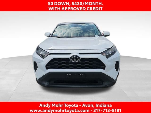 Used 2022 Toyota RAV4 LE FWD image 3