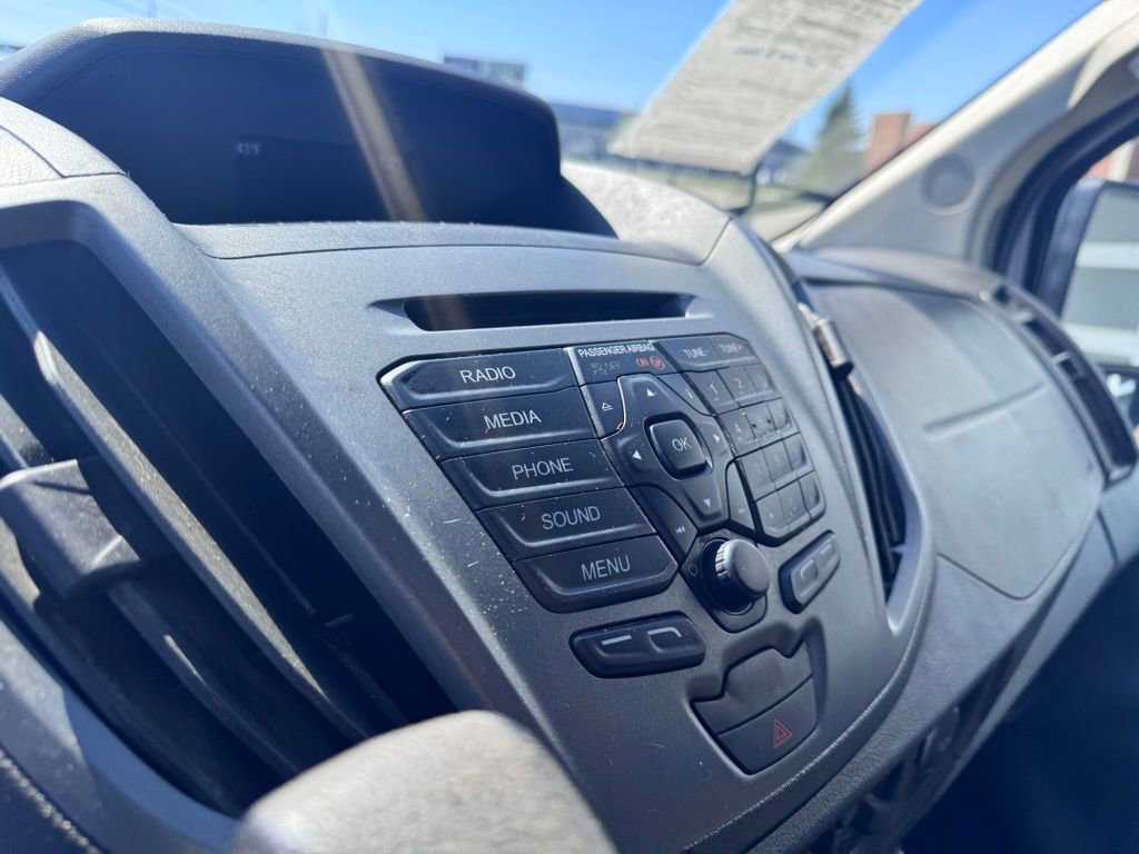 Used 2019 Ford Transit 250 130 Low Roof image 12