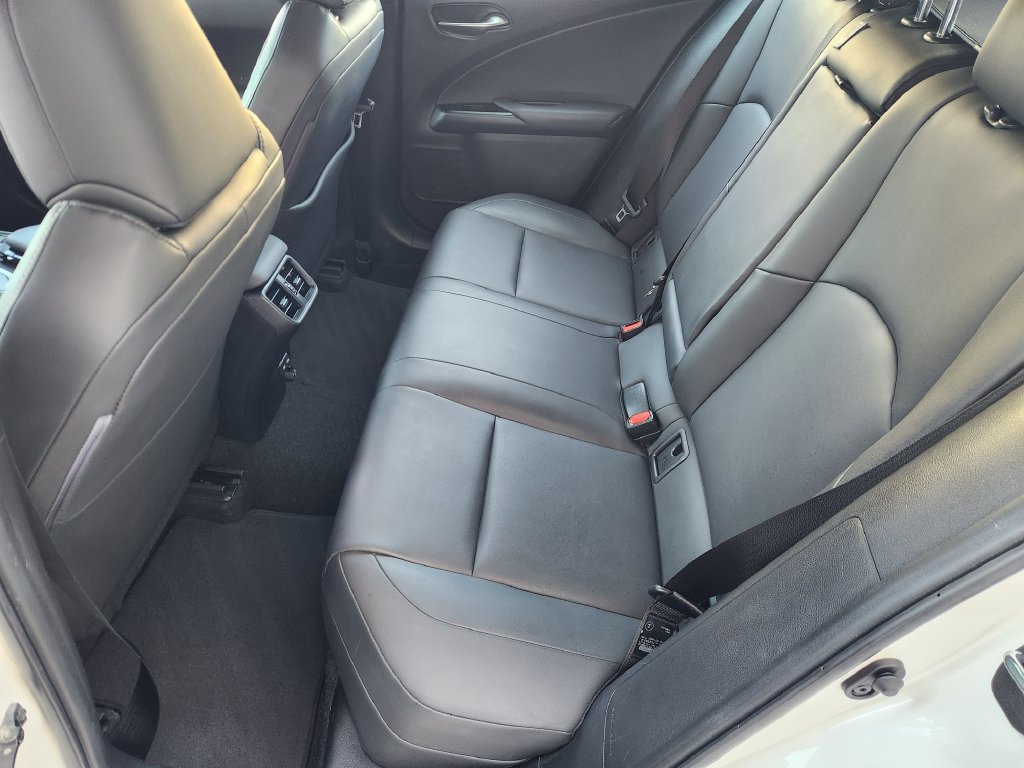 Used 2021 Lexus UX 200 w/ Premium Package FWD image 30