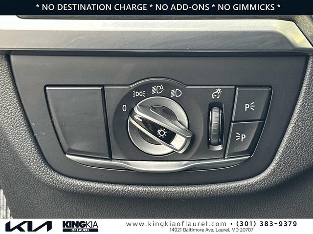 Used 2024 BMW X4 xDrive30i w/ Parking Assistance Package AWD/4WD image 14