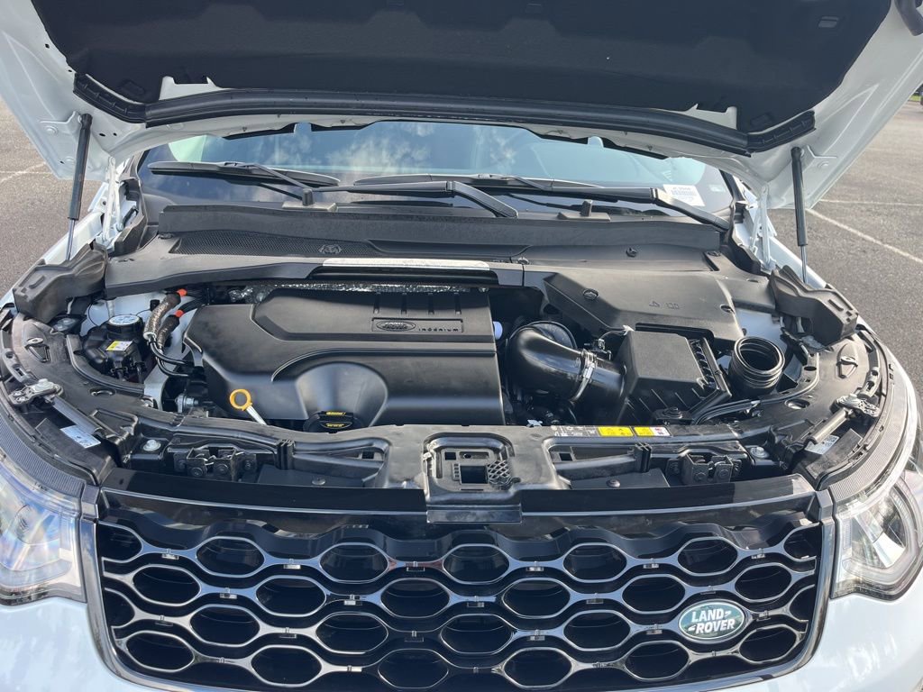 Certified 2025 Land Rover Discovery Sport S AWD/4WD image 29