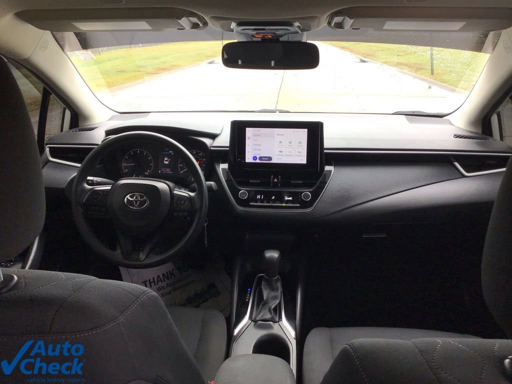 Used 2024 Toyota Corolla LE image 15