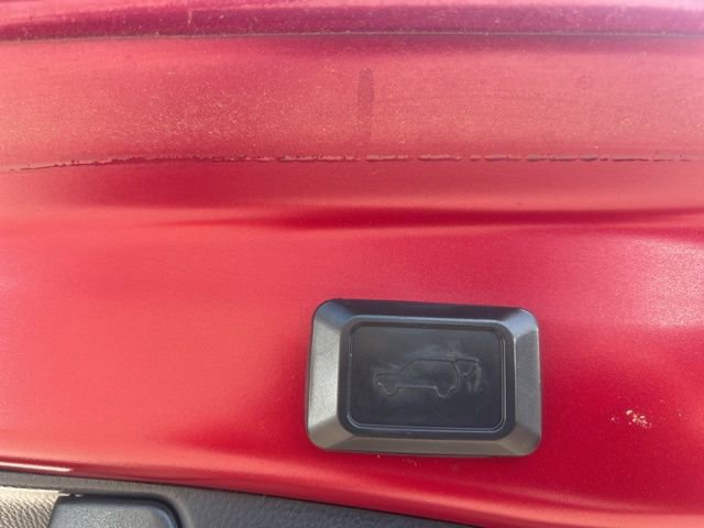 Used 2021 Toyota RAV4 XLE w/ Convenience Package image 30