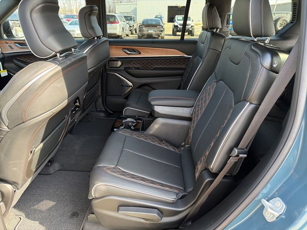 New 2026 Jeep Grand Cherokee L Summit image 27