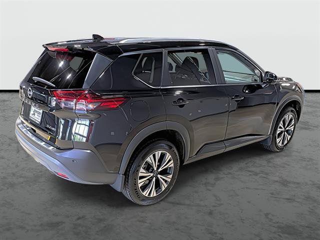 Used 2023 Nissan Rogue SV w/ SV Premium Package AWD/4WD image 4