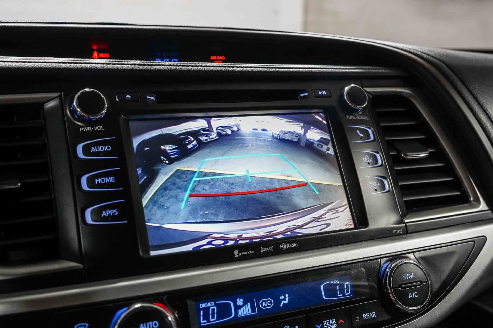 Certified 2019 Toyota Highlander Plus FWD image 26
