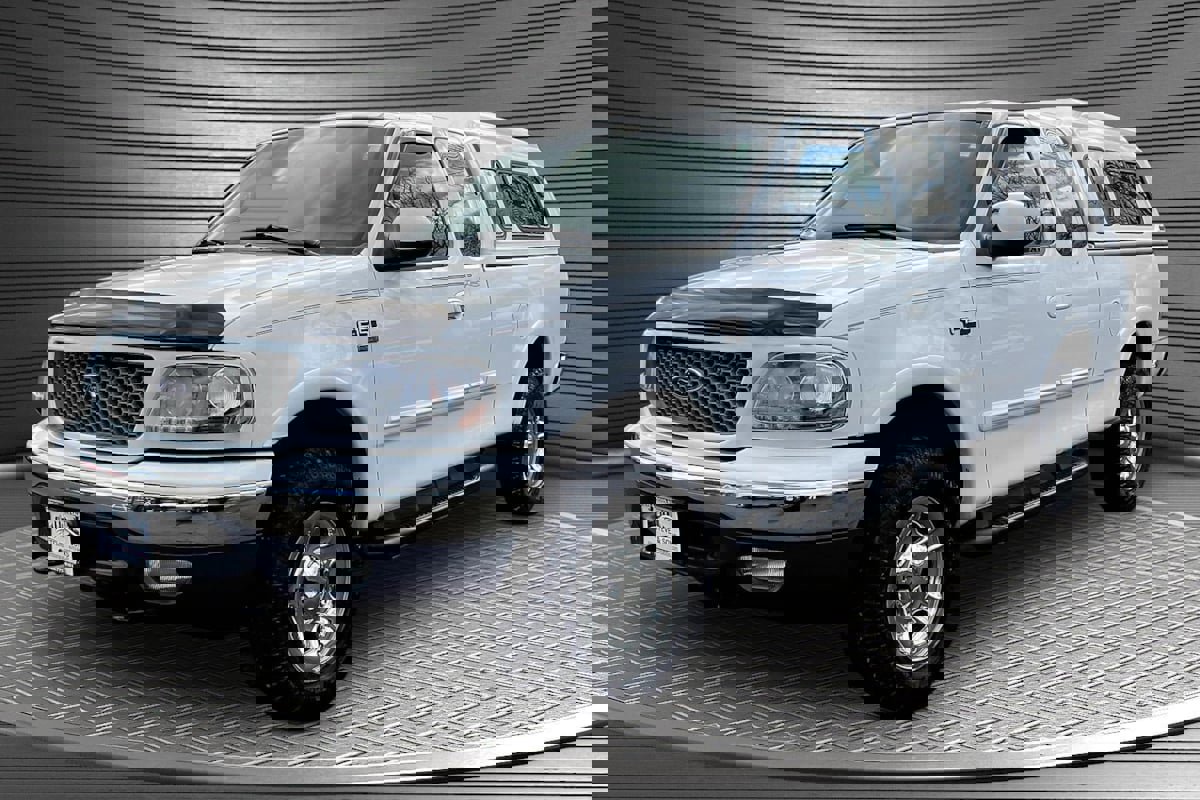 Used 2001 Ford F150 XL image 3