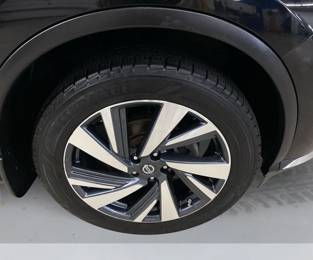 Used 2017 Nissan Murano Platinum w/ Platinum Technology Package AWD/4WD image 17
