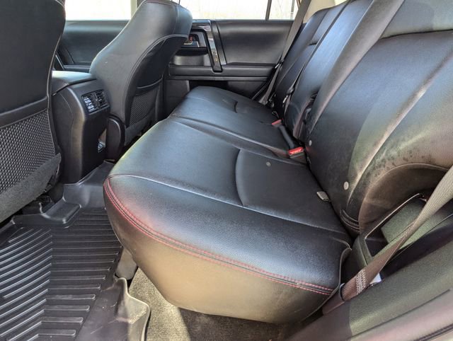 Used 2022 Toyota 4Runner TRD Off-Road Premium w/ Moonroof Package AWD/4WD image 21