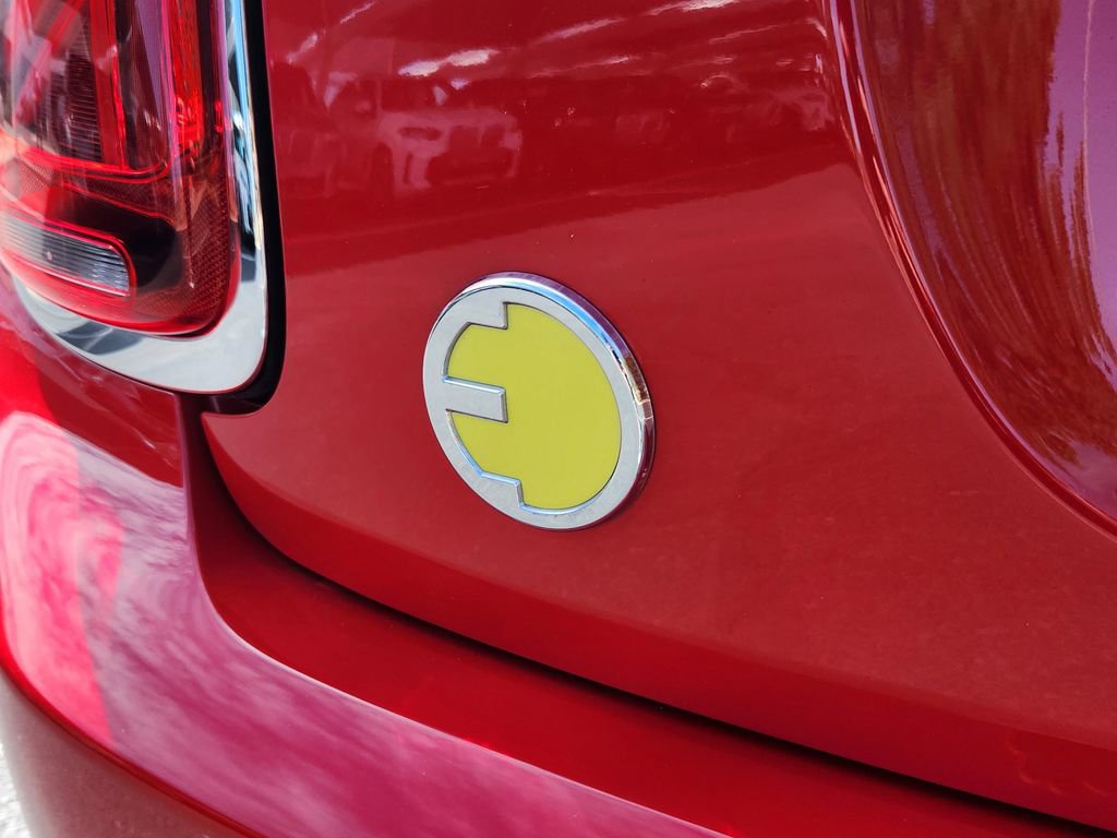 Used 2024 MINI Cooper SE image 30