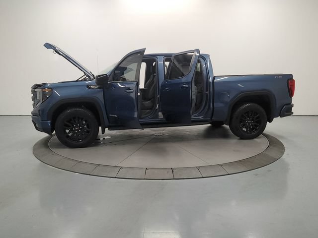 Used 2026 GMC Sierra 1500 Elevation w/ Elevation Premium Package AWD/4WD image 12